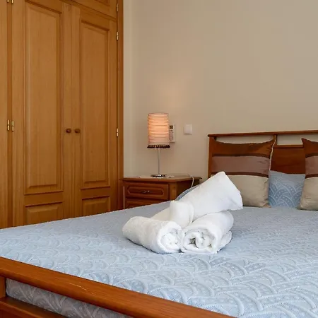 Arco Da Calheta Villa *