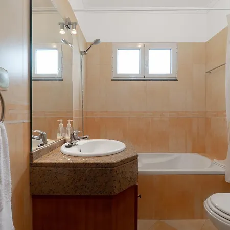 Arco Da Calheta Villa * Arco da Calheta