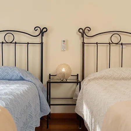 Arco Da Calheta Villa *