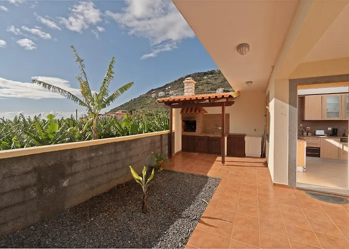 Arco Da Calheta Villa