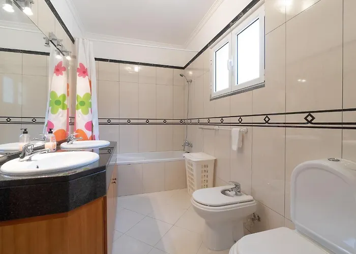 Villa Arco Da Calheta Villa