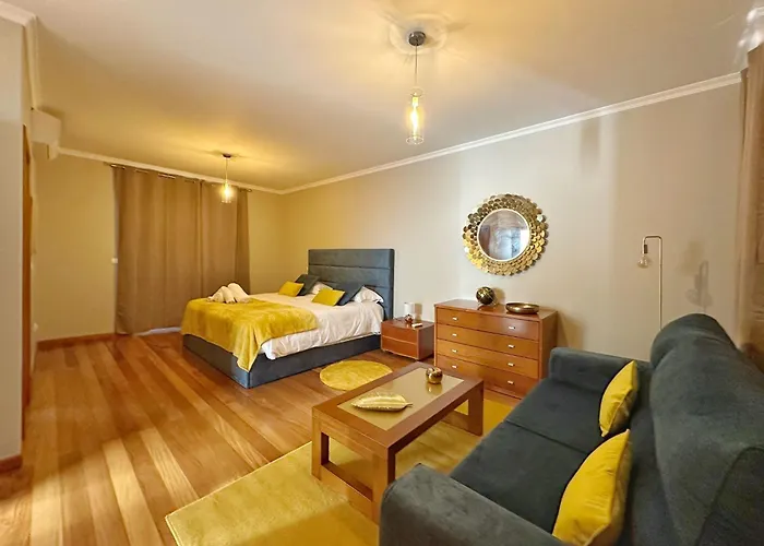 Arco Da Calheta Villa